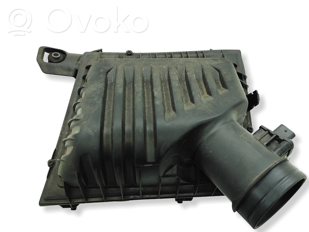 BMW 2 F45 Obudowa filtra powietrza 