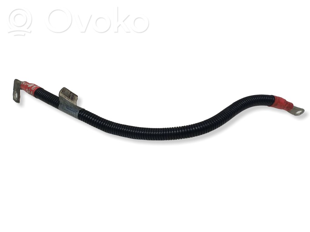 Positive cable (battery)   7796127