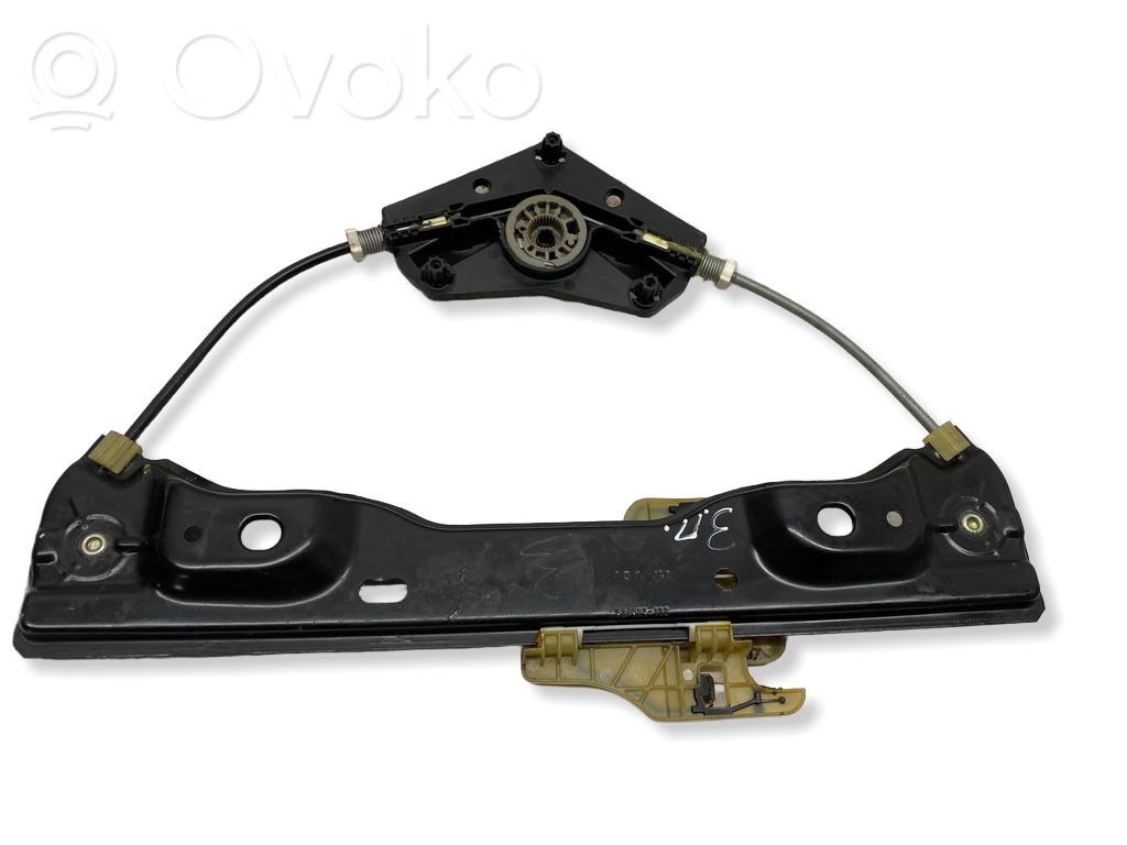 Jeep Grand Cherokee Rear window lifting mechanism without motor 