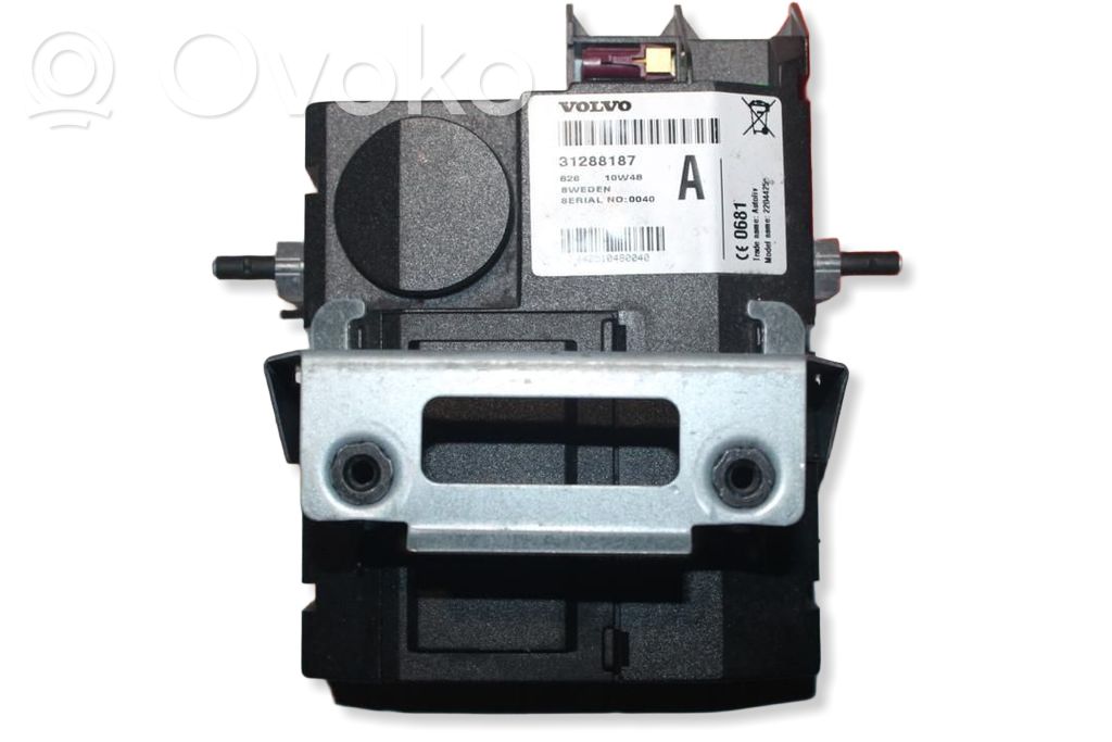 Volvo XC90 Aerial antenna amplifier 