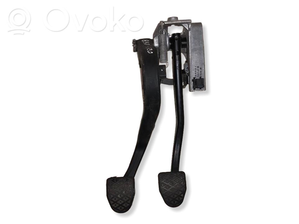 BMW 1 E81 E87 Clutch pedal 