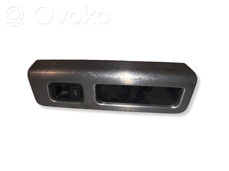 Electric window control switch   D88