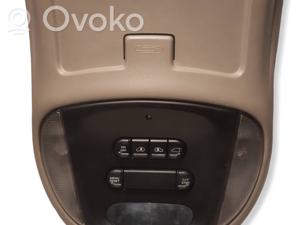 Front seat light   75813AK,1120963C0JNM04,05016281AM