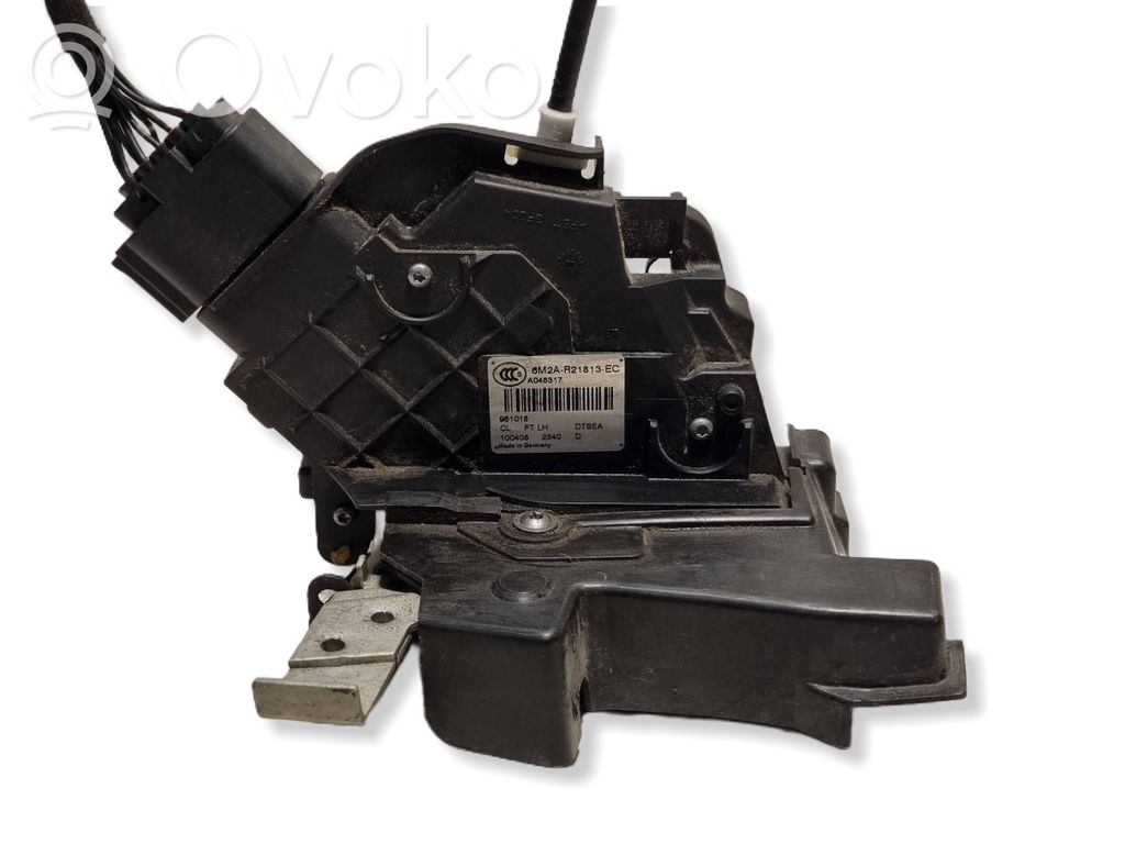 Audi A4 S4 B5 8D Front door lock 