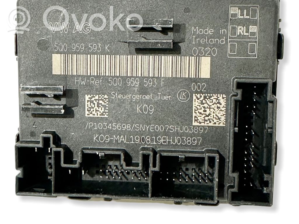 Volkswagen Tiguan Door control unit/module 