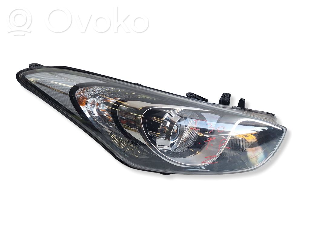 Lampa przednia   92102A6010,R009H4M,R009H402MG