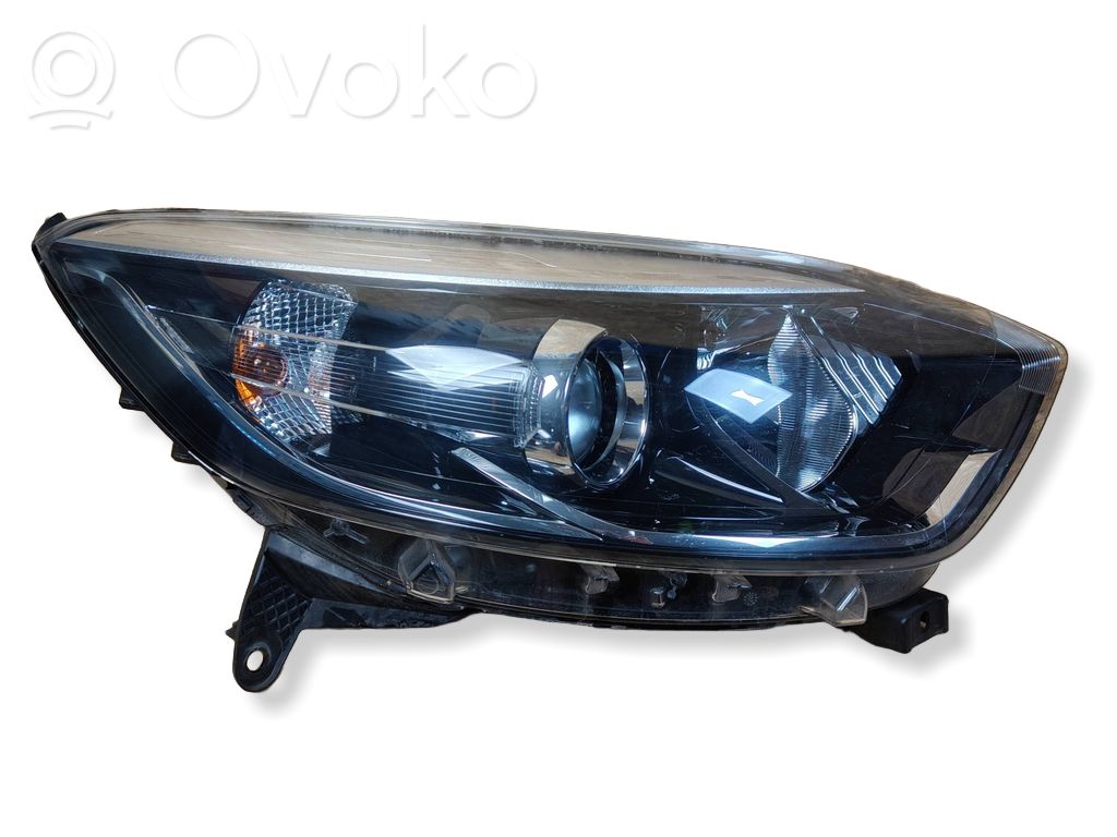 Renault Captur Headlight/headlamp 