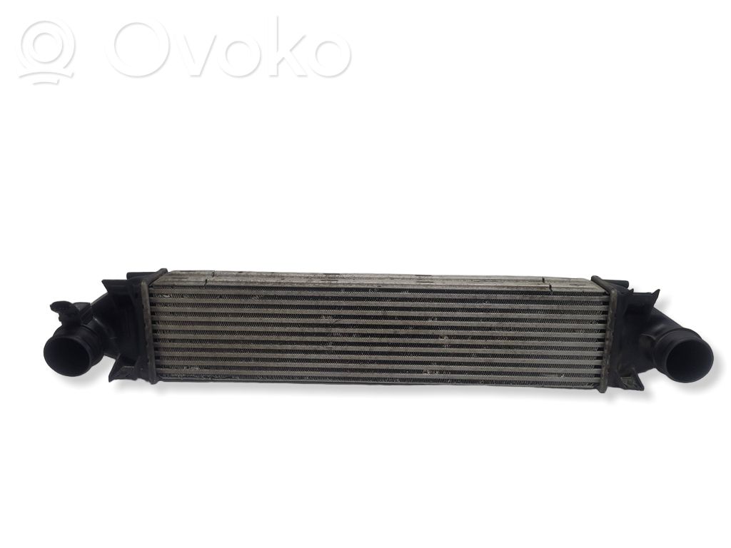 Volvo V70 Interkūlerio radiatorius 