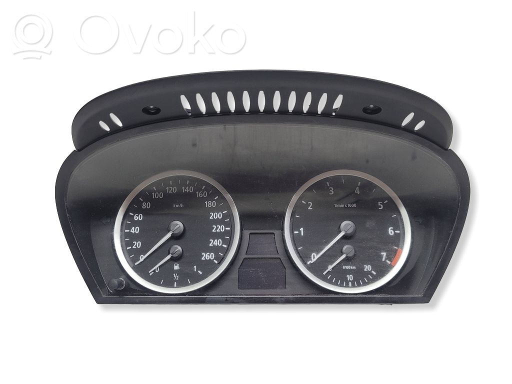 BMW 5 E60 E61 Speedometer (instrument cluster) 