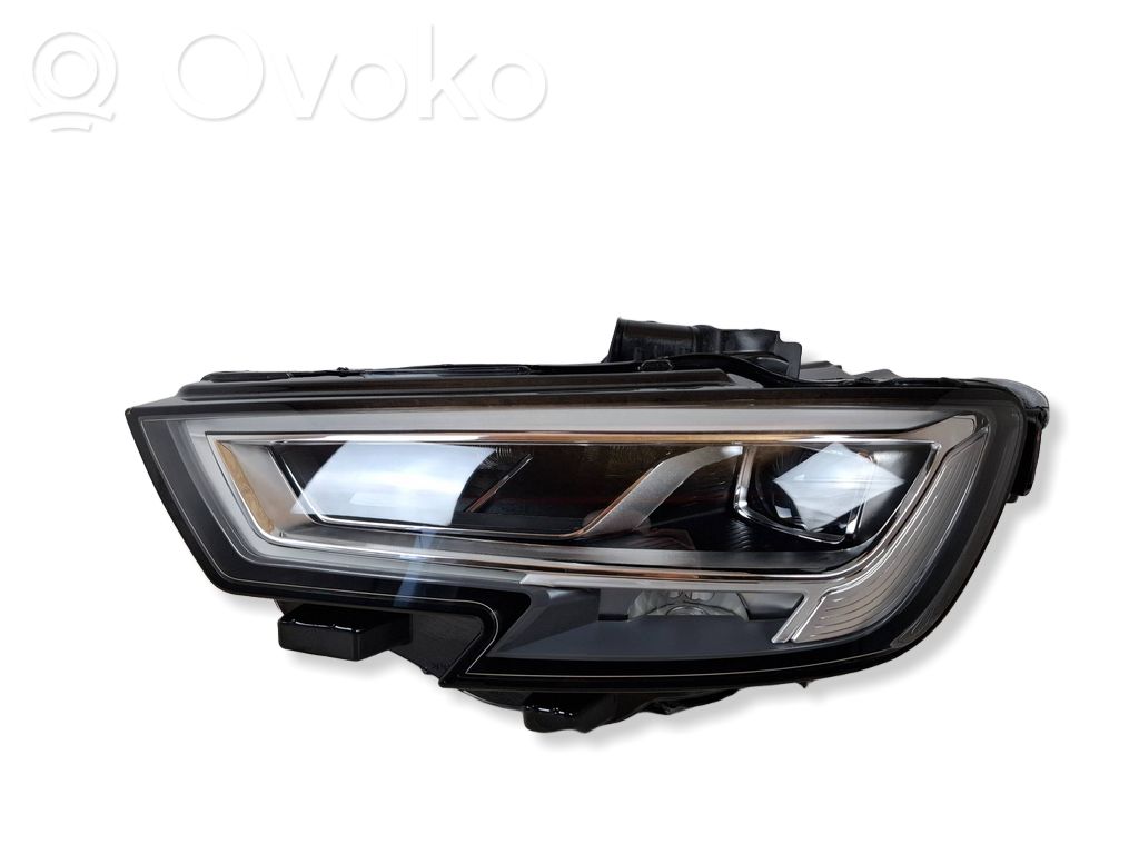 Audi A3 S3 8V Lampa przednia 