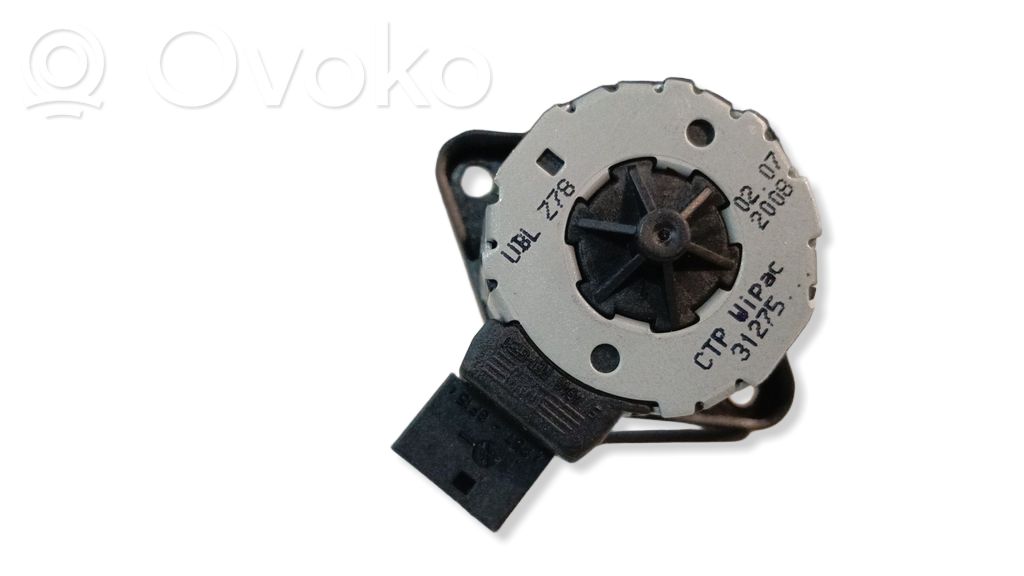 BMW 7 E65 E66 Headlight level adjustment motor 