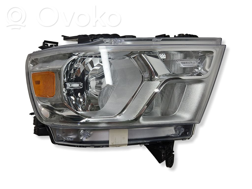 Dodge RAM Lampa przednia 