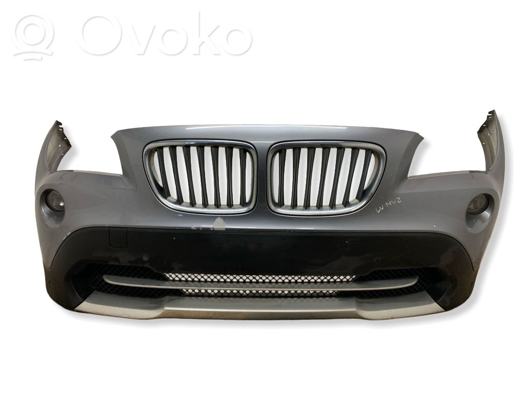BMW X1 E84 Priekinis bamperis 