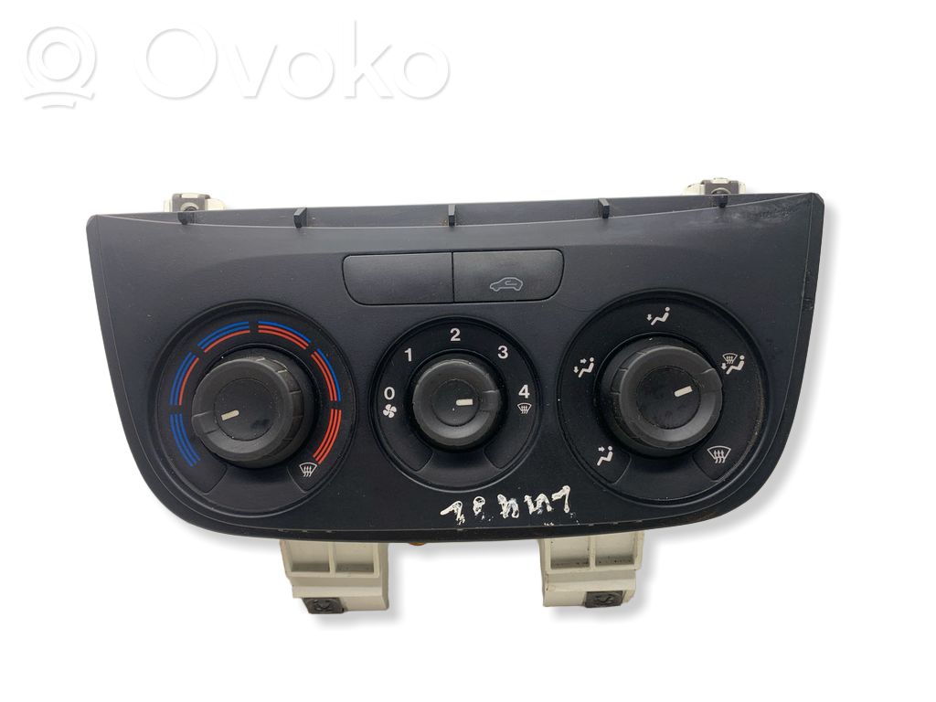 Opel Combo D Climate control unit 