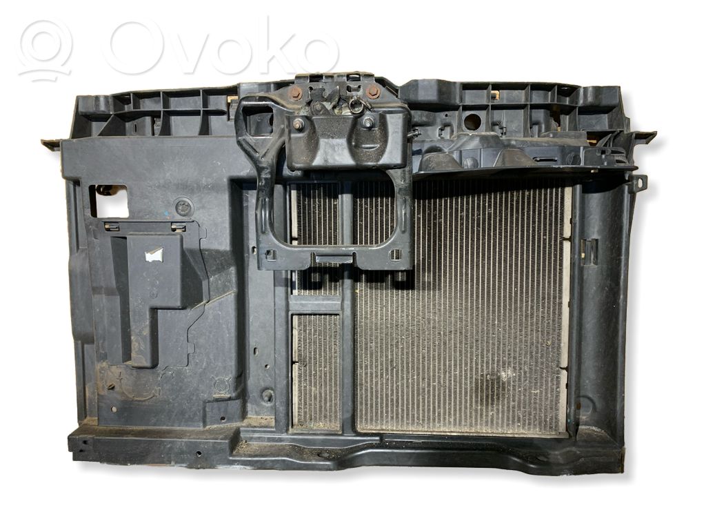 Peugeot 208 I Pas przedni 