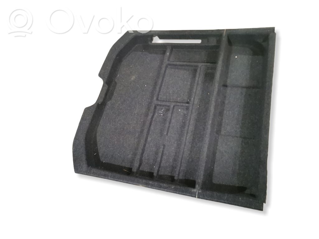 Volvo V70 Bagažinės grindys 