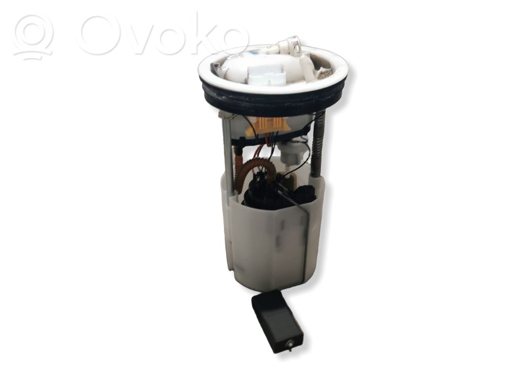 Volvo V70 Bomba interna de combustible 