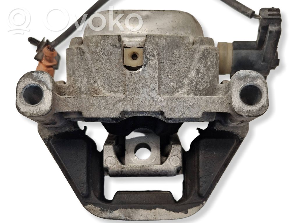 Engine mount bracket   W18416