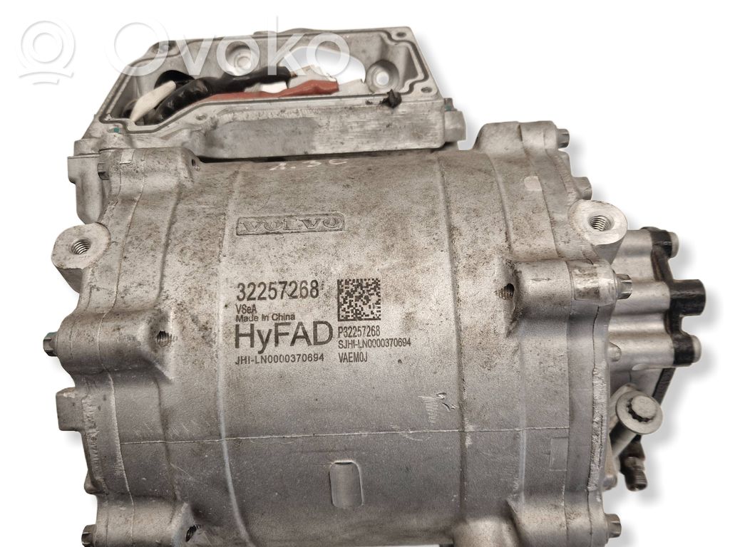 Volvo XC40 Electric car motor 