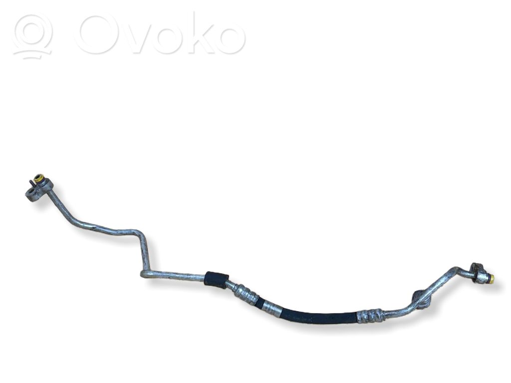 BMW X5 E70 Ilmastointilaitteen putki (A/C) 
