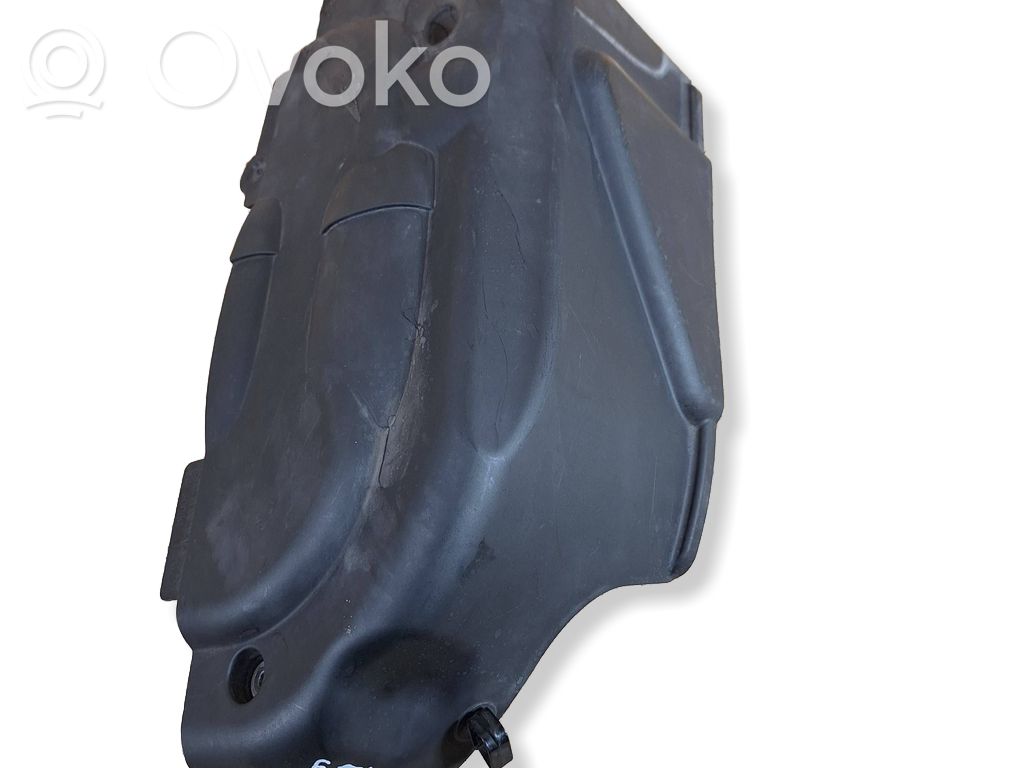 Engine cover (trim)   7789009,11147789009