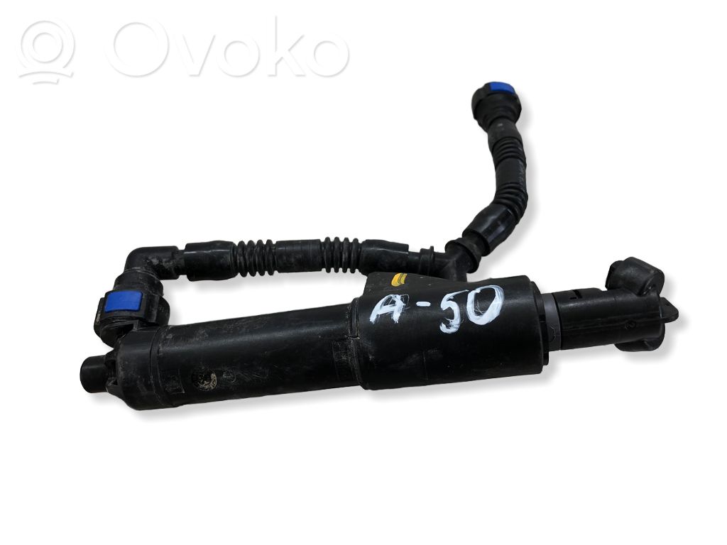 Dysza spryskiwacza lampy przedniej   8W0955102A