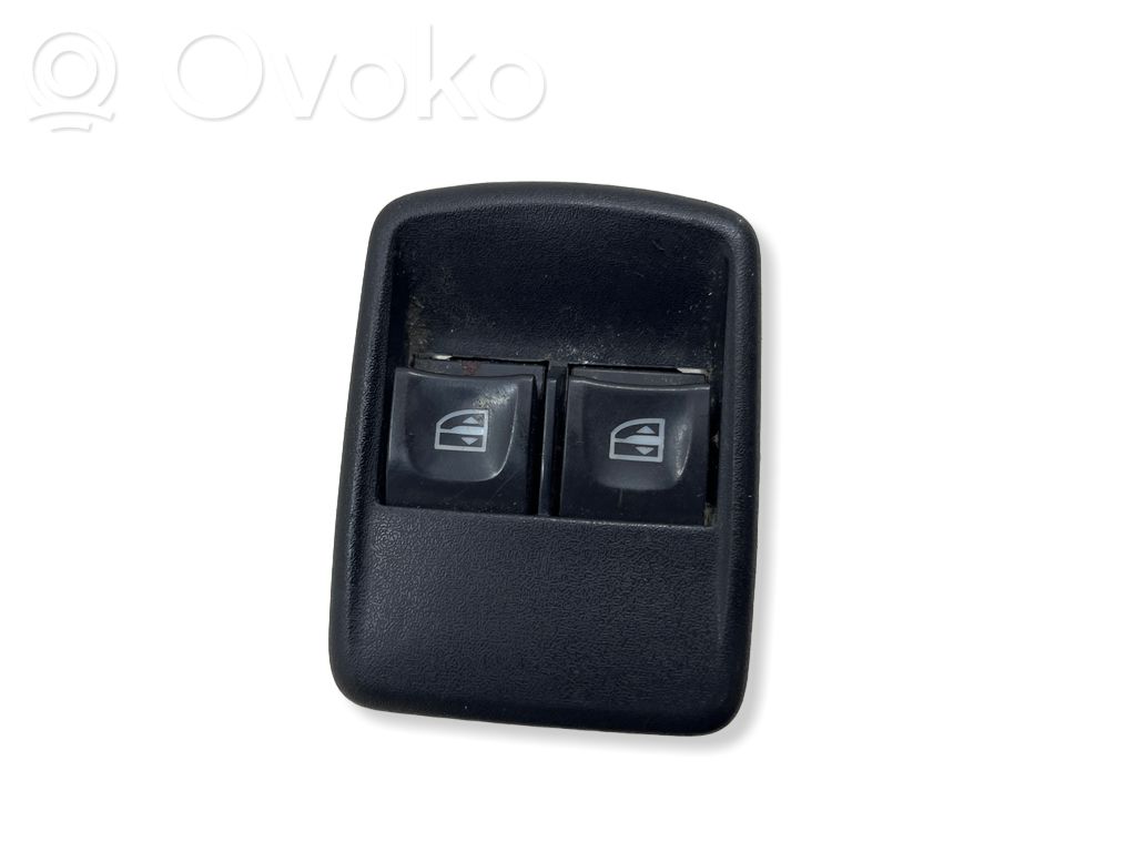 Opel Vivaro Electric window control switch 