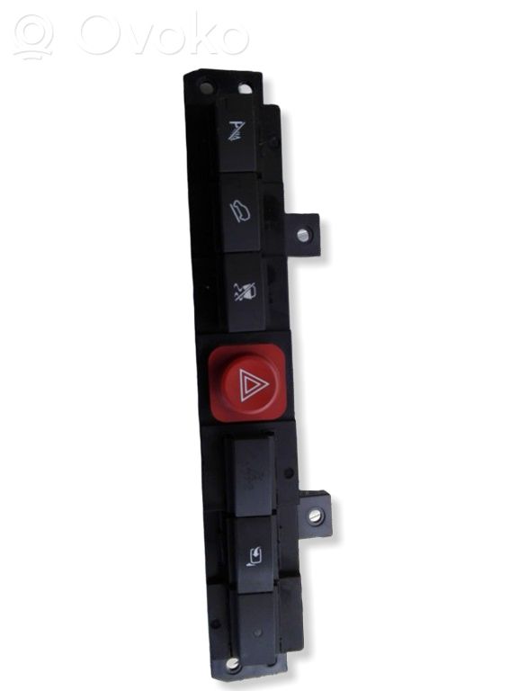 Hazard light switch   96673016,071022