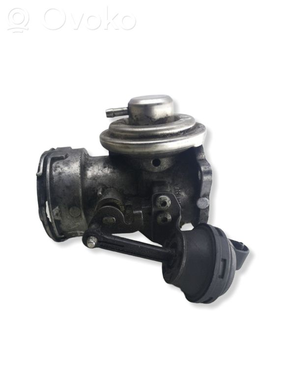 Volkswagen Sharan EGR valve 