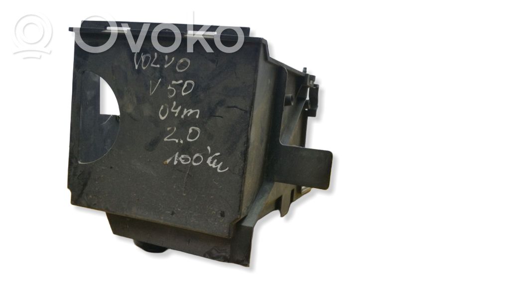 Volvo V50 Akumuliatoriaus tvirtinimo padas 
