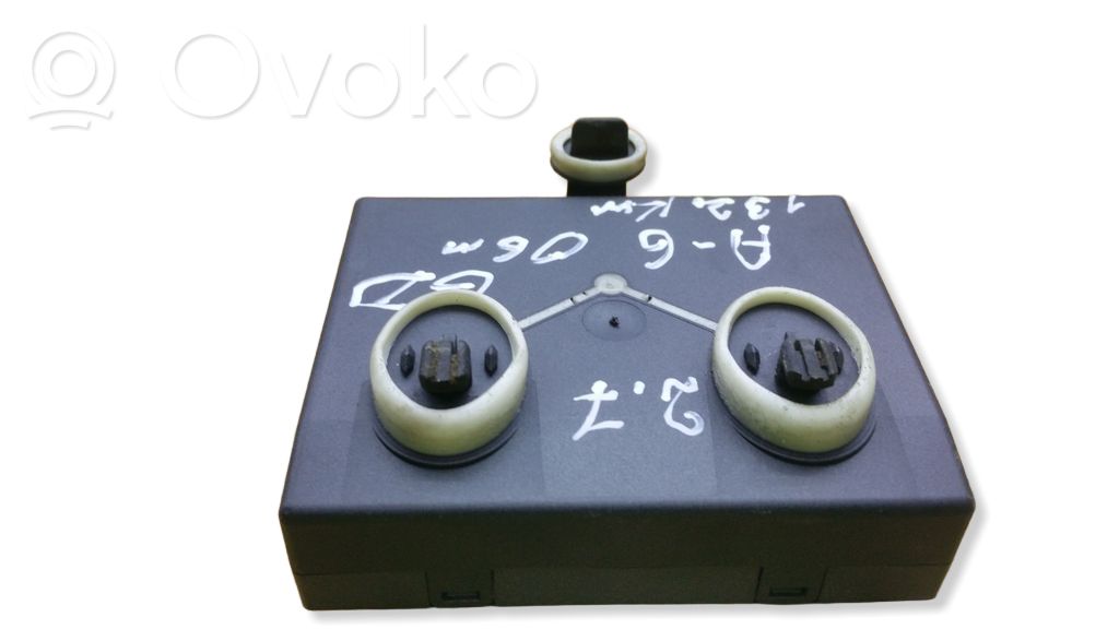 Unité de commande module de porte   4F0959794E