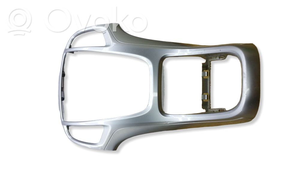 Opel Astra J Radio/GPS head unit trim 