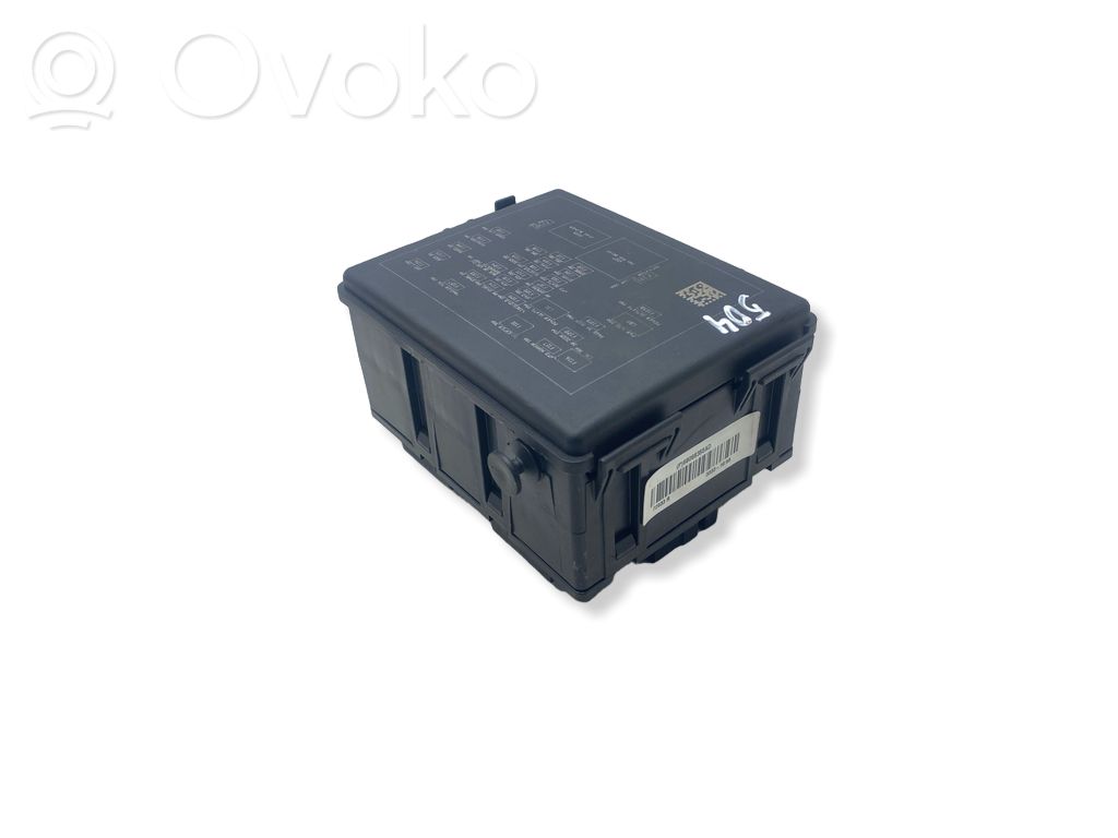 Fiat Freemont Fuse module 