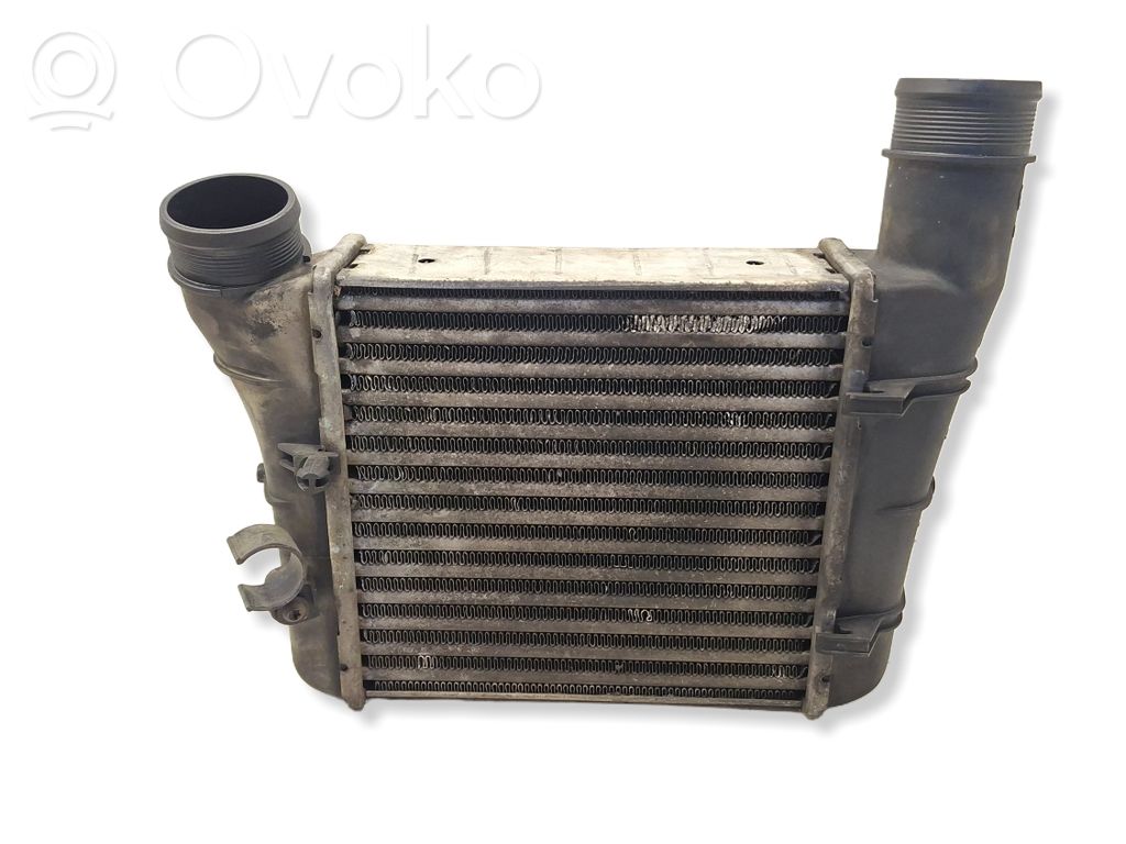 Audi A4 S4 B7 8E 8H Intercooler radiator 