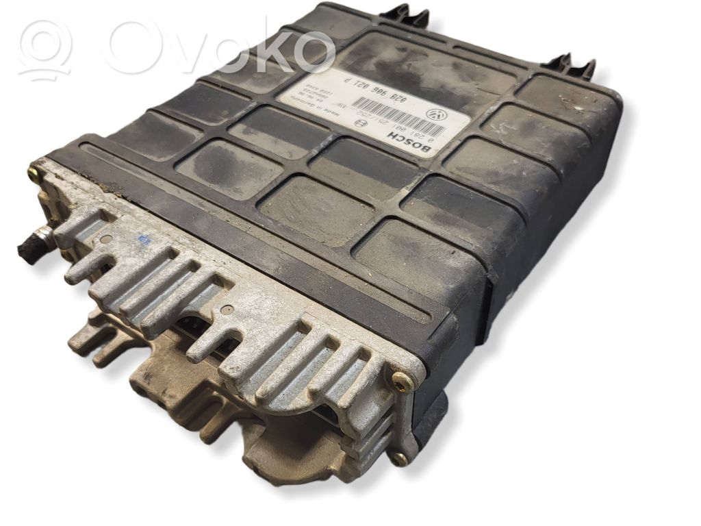 Engine control unit/module   028906021P,040696,0281001251,28SA2729
