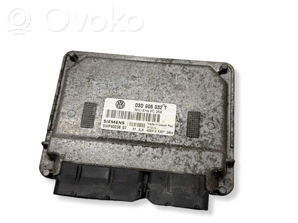 Volkswagen Polo Engine control unit/module 