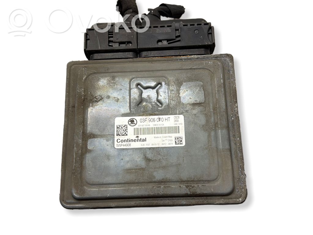 Skoda Octavia Mk2 (1Z) Engine control unit/module 