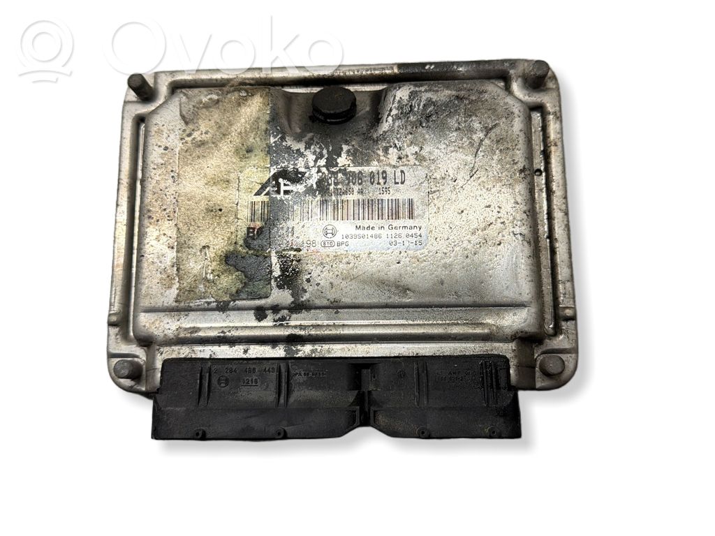 Volkswagen Sharan Engine control unit/module 