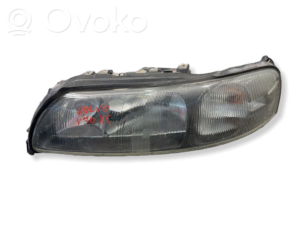 Volvo XC70 Headlight/headlamp 