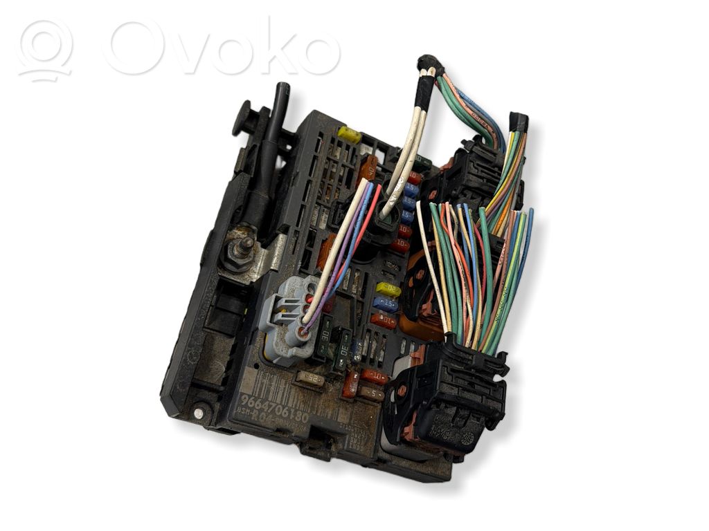 Citroen Berlingo Sulakemoduuli 