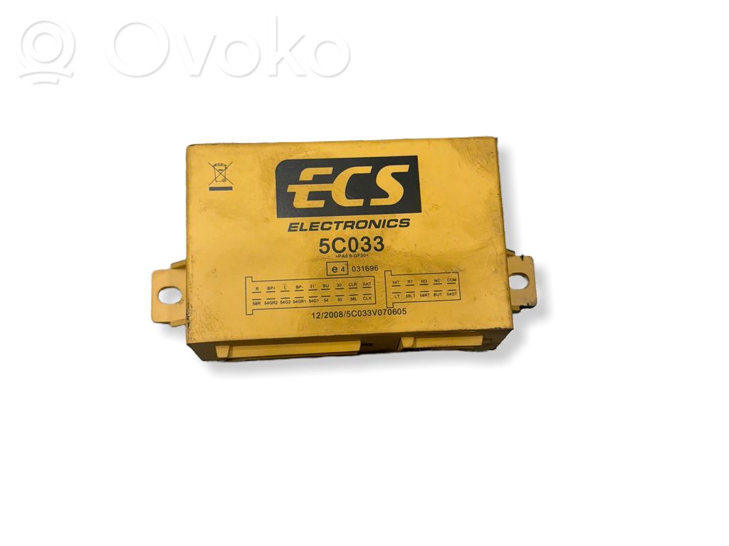 Toyota Avensis T270 Tow bar trailer control unit/module 