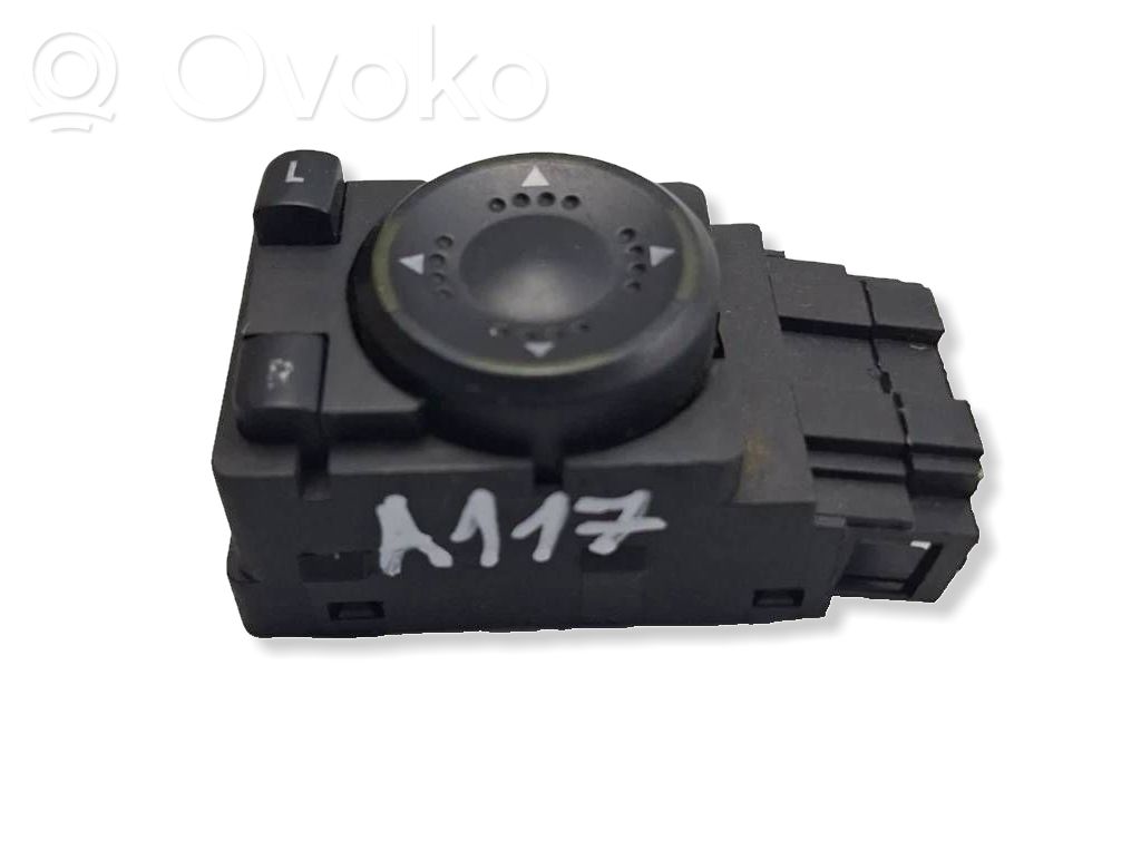 Volkswagen PASSAT B5 Wing mirror switch 