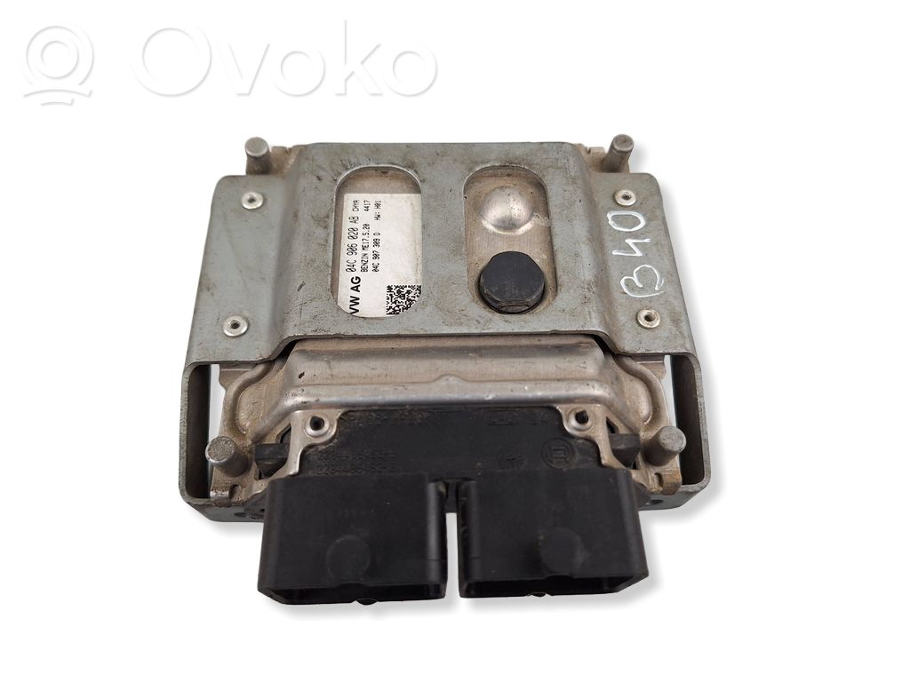 Engine control unit/module   04C906020AB,04C907309D