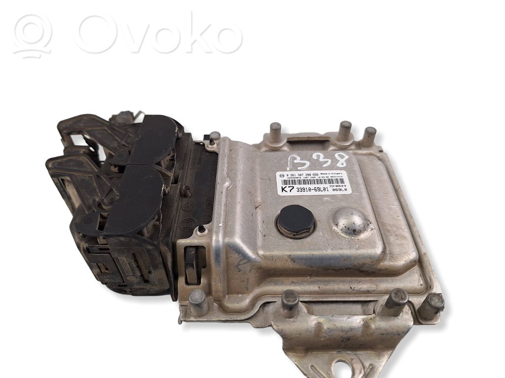 Suzuki SX4 Engine control unit/module 