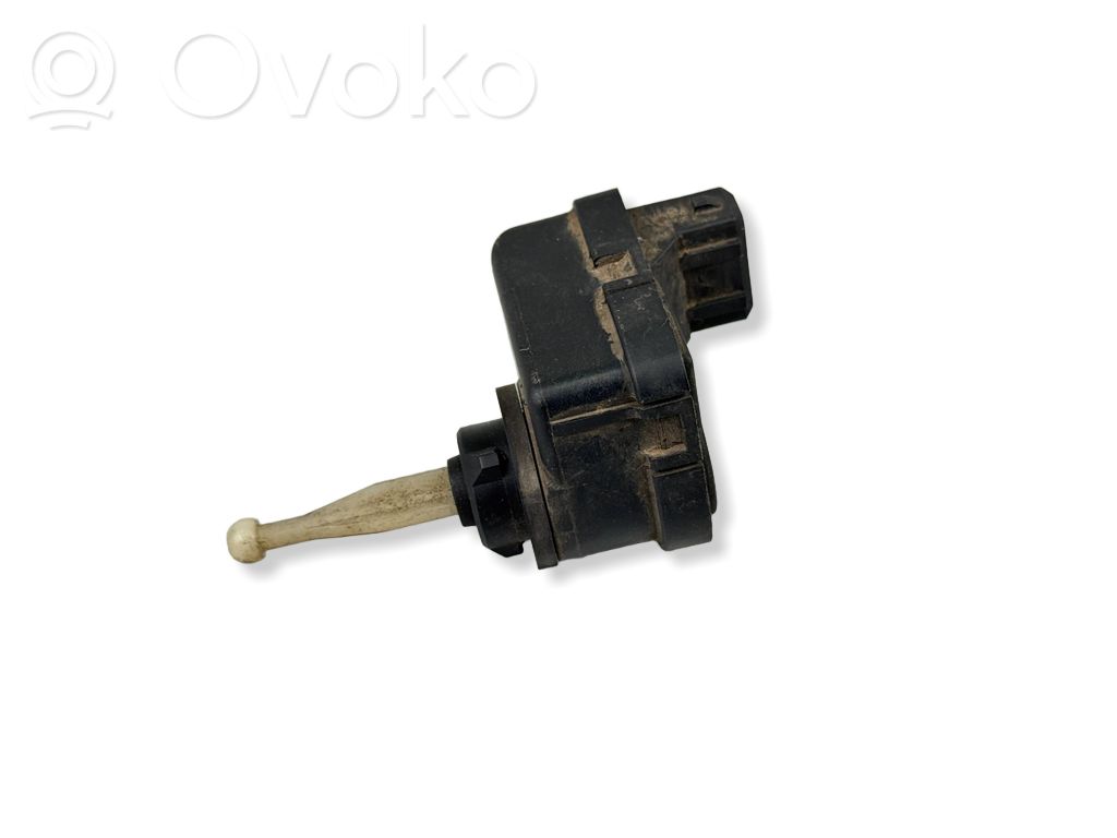 Audi A4 S4 B5 8D Scheinwerferstellmotor 