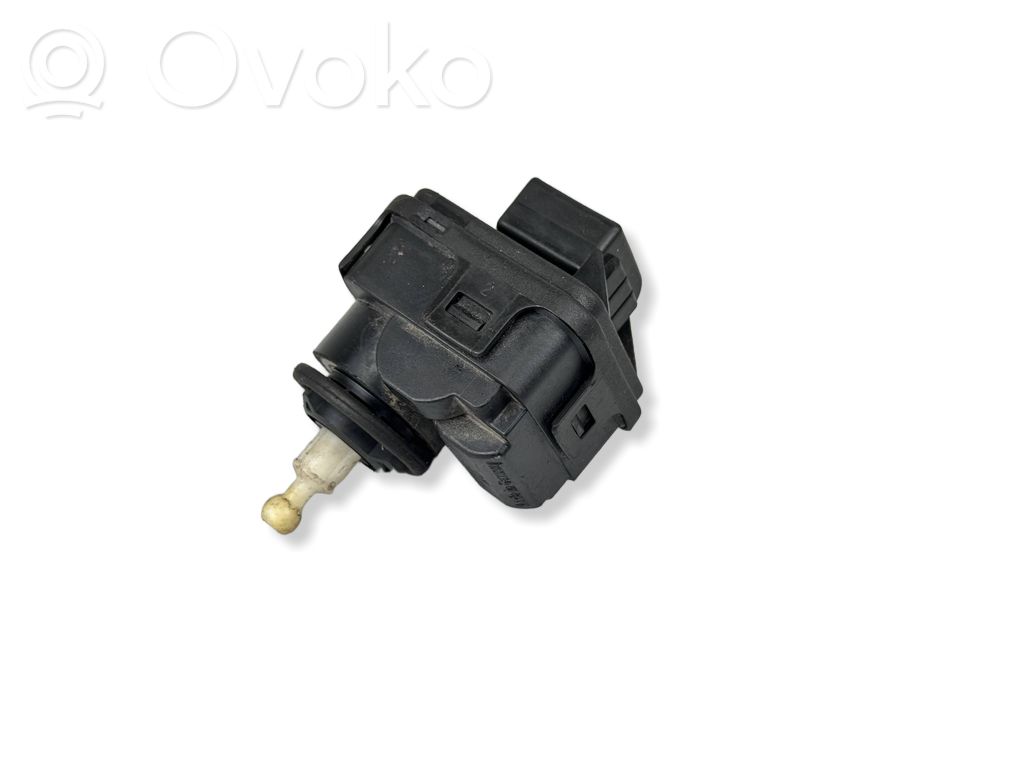 Audi A3 S3 8P Headlight level adjustment motor 