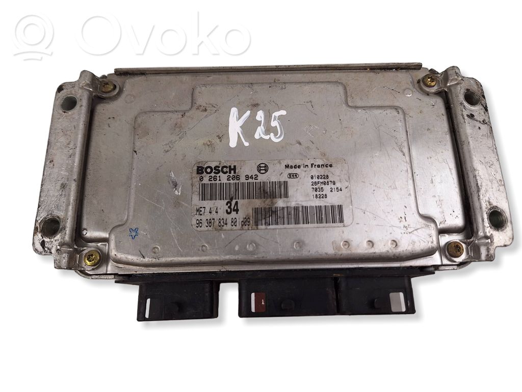 Peugeot 206 Engine control unit/module 