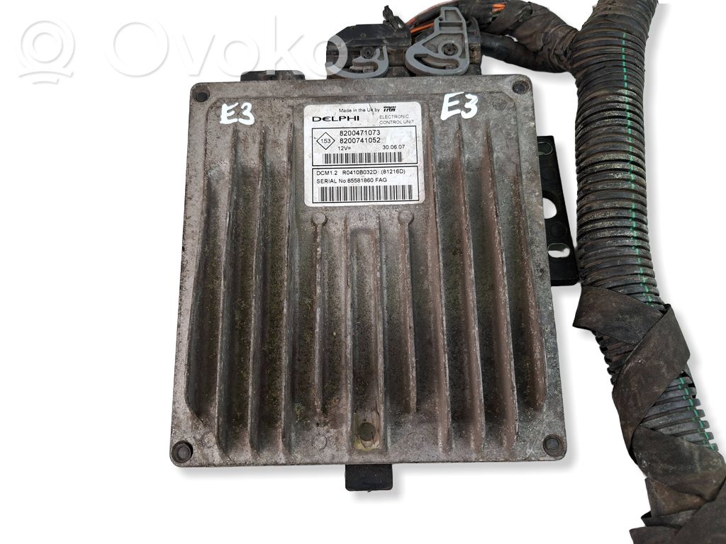 Renault Clio III Engine control unit/module 
