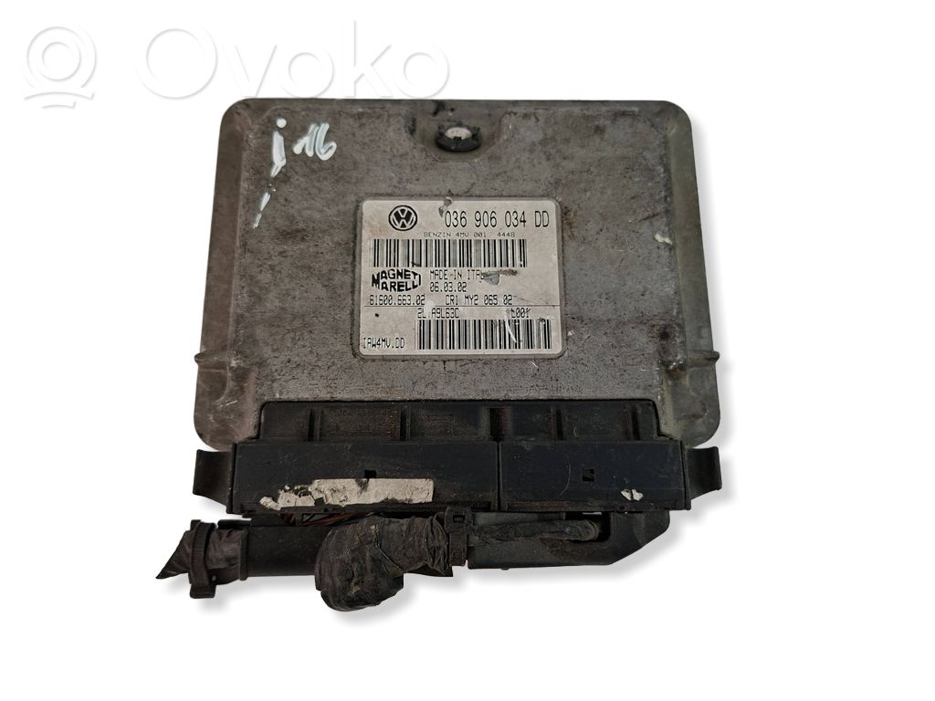 Volkswagen Polo Engine control unit/module 