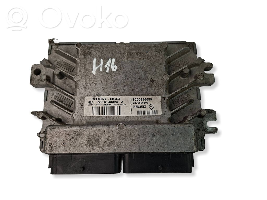 Dacia Sandero Engine control unit/module 